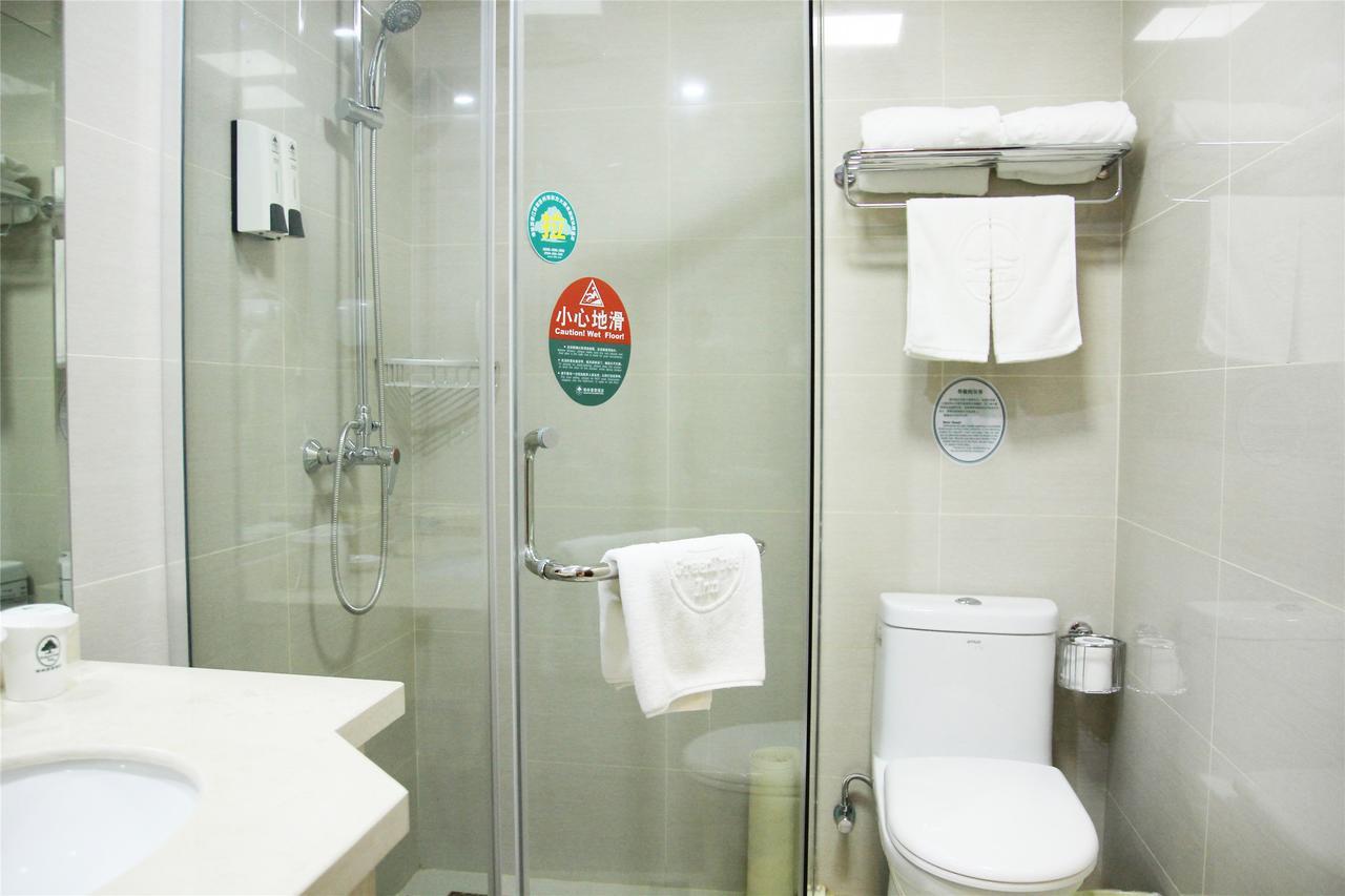 Greentree Inn Jiangsu Zhenjiang Dingmao Industrial Park Wode Square Express Hotel Exterior photo