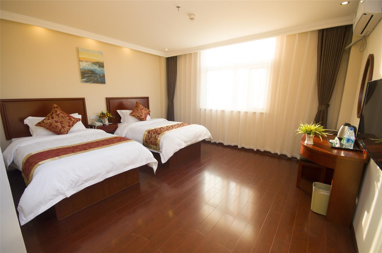 Greentree Inn Jiangsu Zhenjiang Dingmao Industrial Park Wode Square Express Hotel Exterior photo